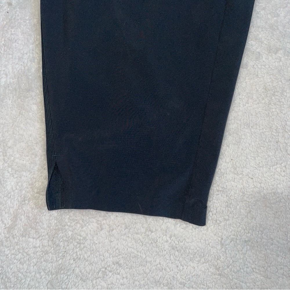 Athleta Black Brooklyn Mid Rise Pull On Ankle Pants Size 20 - Picture 2 of 11